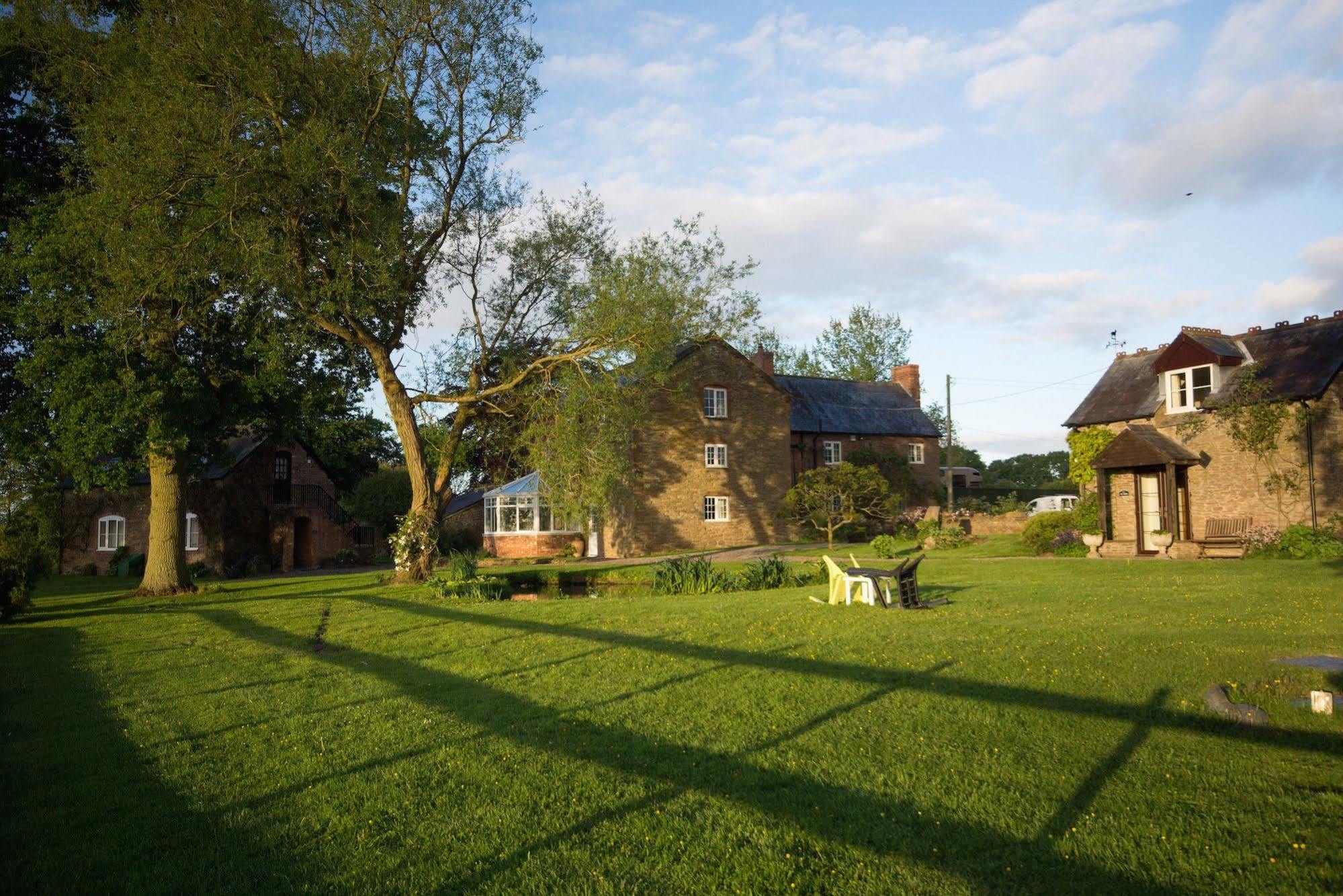 Hills Farm Leominster Exterior foto